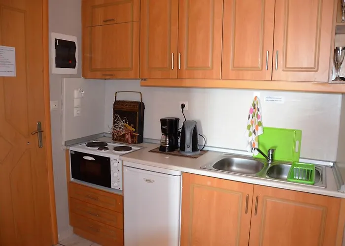 Julies Chania (Crete)